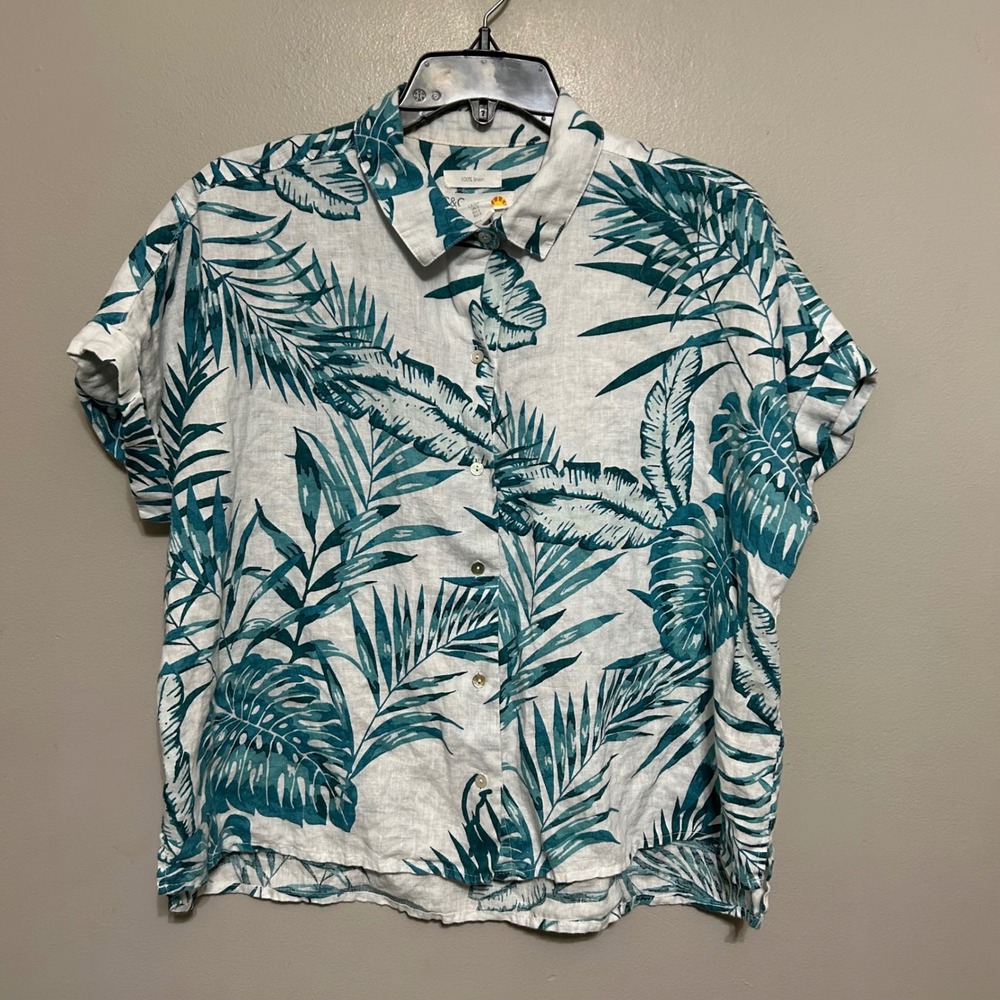 C&C Womens Linen Shirt S White Teal Palm Collared Vacation Short Sleeve Crop Top